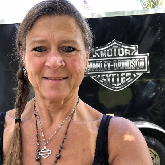 Meet your Posher, Victoria - Picture 5 of 8